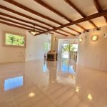 https://jt-estates.com/media/images/properties/o_1h32kacco1b3919642o71prd4223.jpeg