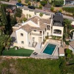 https://jt-estates.com/media/images/properties/o_1h8ecrooi9m56265e1miv1ebp43.jpg
