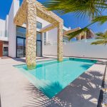 https://assetsrv.advanceagent.co.uk/895/af46/5053b82b/Infinity_Villas_N%C2%BA5__8__xlarge.jpg