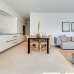 https://assetsrv.advanceagent.co.uk/895/af46/ab9b7575/LosBalcones_2000pix-40_xlarge.jpg
