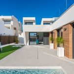 https://www.vzmmakelaar.com/images/viviendas/187/g_6_villa-paris.jpg