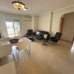https://www.vzmmakelaar.com/images/viviendas/291/g_top-floor-apartment-photos-11-.jpg