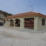 https://production-kyero-property-images.s3.amazonaws.com/15840/15840025/288273339_original.jpg?checksum=6bc38d2188c645227e8758581d402212d48be2df