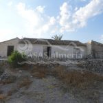 https://production-kyero-property-images.s3.amazonaws.com/15840/15840061/288273801_original.jpg?checksum=a7d0341634e164d985101bfd96275ad2d692f984