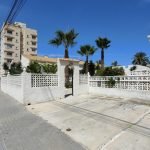https://www.costablancahousing.com/wp-content/uploads/2023/09/Bungalow.without.upstairs.neighbours-.Nueva-2.jpg