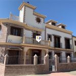 http://www.inlandandalucia.com/images/photos/properties/TH4503/TH4503_1.jpg