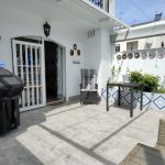 https://www.costablancahousing.com/wp-content/uploads/2023/12/Completely-renovated-2-bedroom-ground-floor-bungalow-in-Nueva-Torrevieja-2.jpg
