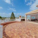 https://www.costablancahousing.com/wp-content/uploads/2024/02/Luxury-front-line-villa-with-pools-and-stunning-views-19.jpg