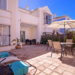 https://jt-estates.com/media/images/properties/o_1hq0mstco14souofir0fvq1cmr57.png