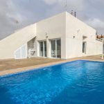 https://www.justmurciaproperty.com/sites/001/images/1520-semi-detached-villa-for-sale-in-los-alcazares/1520-semi-detached-villa-for-sale-in-los-alcazares-738136-large.jpg
