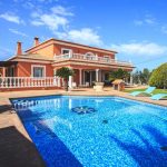 https://respacio-92aeb16a47056cced761e868d944d65d.s3.eu-west-3.amazonaws.com/property_attachment/detail_image/property_image_1dht5rf6pg_20240609065018.jpg