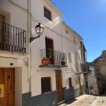 https://production-kyero-property-images.s3.amazonaws.com/10162/10162132/f2qbu6g9czi_2074-Estrella-02-min.jpg