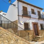 http://www.inlandandalucia.com/images/photos/properties/TH5999/TH5999_1.jpg