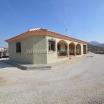 https://files.almeriahomes.com/propimgs/13/12774/xlwm_179212.jpg