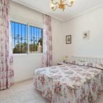 https://www.costablancahousing.com/wp-content/uploads/2024/10/342778108_original.jpg