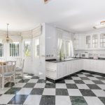 https://www.costablancahousing.com/wp-content/uploads/2024/10/344368551_original.jpg