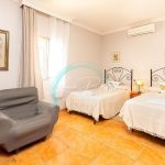https://cdn.nerjabeachproperties.com/images/?tk=pB1dXs8jsde8es5u7oH_-61ce8b-f2d993d000d51edaa7816fd1077018e8.jpg