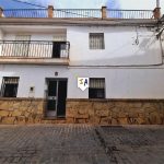 http://www.inlandandalucia.com/images/photos/properties/TH6056/TH6056_1.jpg