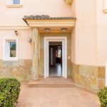 https://www.costablancahousing.com/wp-content/uploads/2024/10/resale-villa-torrevieja-nueva-torrevieja-aguas-nuevas_4797_l.jpg.jpg