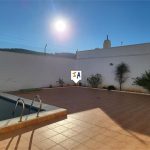 http://www.inlandandalucia.com/images/photos/properties/TH6081/TH6081_3.jpg