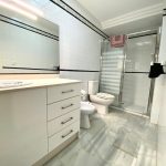 https://production-kyero-property-images.s3.amazonaws.com/18616/18616778/358731937_original.jpg?checksum=a08488b73bfdf5d1b669c8040424418fb3f98119