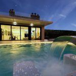 https://production-kyero-property-images.s3.amazonaws.com/18645/18645929/359463233_original.jpg?checksum=7030372bc86bc585b752b3a2431242c84cbeee83