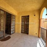 https://files.almeriahomes.com/propimgs/14/13439/l_210252.jpg
