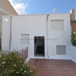 https://files.almeriahomes.com/propimgs/13/12811/xlwm_180323.jpg