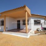 https://files.almeriahomes.com/propimgs/13/12982/xlwm_185636.jpg