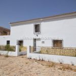 https://files.almeriahomes.com/propimgs/14/13103/xlwm_189352.jpg