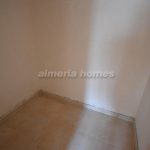 https://files.almeriahomes.com/propimgs/14/13609/xlwm_204181.jpg