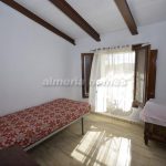 https://files.almeriahomes.com/propimgs/14/13885/xlwm_211137.jpg