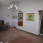 https://files.almeriahomes.com/propimgs/10/9872/xlwm_93079.jpg