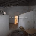 https://files.almeriahomes.com/propimgs/10/9872/xlwm_93088.jpg