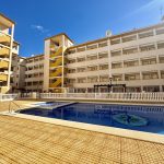 https://www.justmurciaproperty.com/sites/001/images/1902-apartment-for-sale-in-mar-de-cristal/1902-apartment-for-sale-in-mar-de-cristal-877353-large.jpg