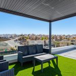 https://production-kyero-property-images.s3.amazonaws.com/18753/18753628/361810446_original.jpg?checksum=b9f8b406562e83984a5133f20c1651b6ee180976