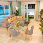https://production-kyero-property-images.s3.amazonaws.com/18753/18753629/361810572_original.jpg?checksum=5a5243bcca883e5cdfca034932830094045f2324