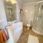 https://production-kyero-property-images.s3.amazonaws.com/18977/18977003/366542345_original.jpg?checksum=e5c06dbaa1c355b0633131517373a438903f6b91