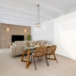 https://production-kyero-property-images.s3.amazonaws.com/19085/19085682/369127676_original.jpg?checksum=1ef0fe63ebc340c509629ab7f82f712d00db7b5c