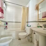 https://production-kyero-property-images.s3.amazonaws.com/19217/19217249/372227027_original.jpg?checksum=7aafa066e21ae387d9433088f86735b9f22bc553