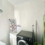 https://production-kyero-property-images.s3.amazonaws.com/19312/19312701/374765231_original.jpg?checksum=24c4ae2c414be68eb559dddbc03d10cf902d6927