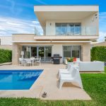 https://costagroupestates.com/media/images/properties/o_1irs1imtv1o5n15eubp4j32152231.jpg