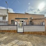 https://www.justmurciaproperty.com/sites/001/images/2654-town-house-for-sale-in-la-manga-club/2654-town-house-for-sale-in-la-manga-club-903037-large.jpg