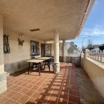 https://www.justmurciaproperty.com/sites/001/images/3527-villa-for-sale-in-mar-de-cristal/3527-villa-for-sale-in-mar-de-cristal-1105142-large.jpg