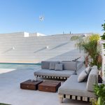 https://production-kyero-property-images.s3.amazonaws.com/19384/19384303/376686782_original.jpg?checksum=b176dd23c7d84a8dde001e58677cc708778dc6ac
