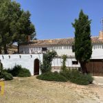 https://production-kyero-property-images.s3.amazonaws.com/19457/19457630/7yoog03rcut_2191-LaMorena-001.jpg