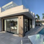 https://production-kyero-property-images.s3.amazonaws.com/19522/19522979/380530621_original.jpg?checksum=c9a3b54cf47a71a649fd65089c4cd6172b0b6d1e