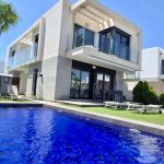 https://production-kyero-property-images.s3.amazonaws.com/19558/19558956/381517020_original.jpg?checksum=7eb5b5a93b64521672d1dfb3a6bcb1b0d77a33a0