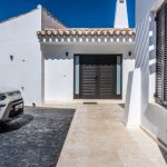 https://assetsrv.advanceagent.co.uk/1029/039e/8c6b7485/5_bedroom_villa_for_sale_in_El_Valle_Golf__7__xlarge.jpg