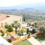 https://www.thepropertyteam.es/sites/001/images/7814-town-house-for-sale-in-jalon/7814-town-house-for-sale-in-jalon-66848-large.jpg